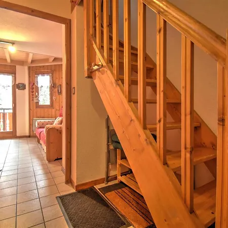 : 2 Pieces Avec Mezzanine, 4-5 Pers., Proche Telecabine, Parking Inclus - Fr-1-524-132 * Morzine